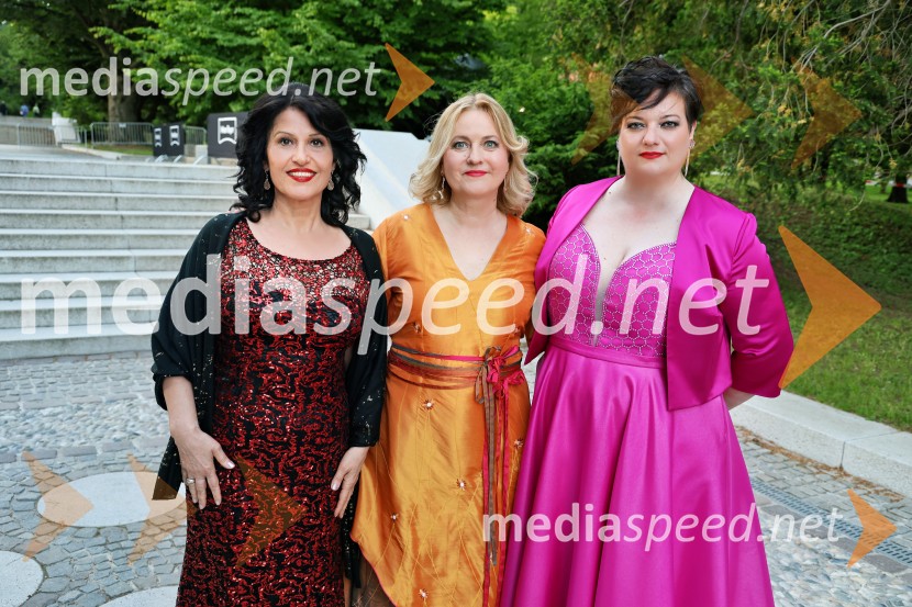  Irena  Petkova, operna pevka;  Andreja Zakonjšek Krt, sopranistka;  Rebeka Lokar, operna pevka10. Operna noč v Mestnem parku 2025