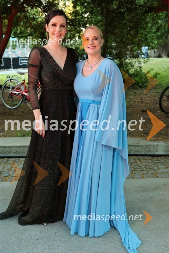  Valentina Čuden, operna pevka;  Sabina  Cvilak, operna pevka10. Operna noč v Mestnem parku 2025