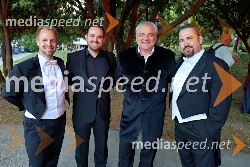  Martin Sušnik, operni solist;  Žiga Lakner, pevec;  Branko Robinšak, operni pevec;  Jaki Jurgec, operni solist10. Operna noč v Mestnem parku 2025