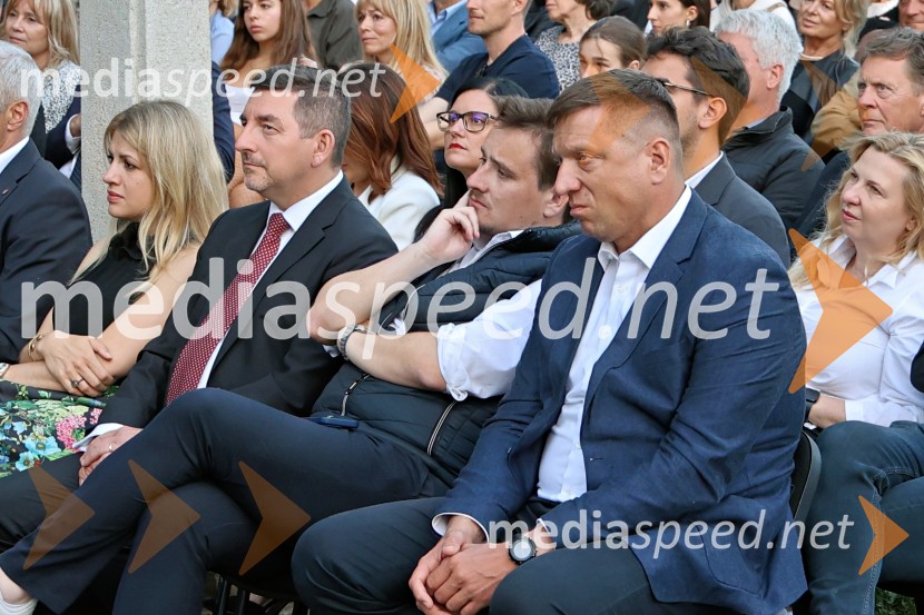  Katja Arsenovič, direktorica Rožmarin Hospitality Group; dr. Aleš Musar, lastnik Ruske dače;  Lenart Žavbi, Poslanec Državnega zbora Republike Slovenije; mag. Andrej Rajh, državni sekretar, Ministrstvo za infrastrukturo10. Operna noč v Mestnem parku 2025