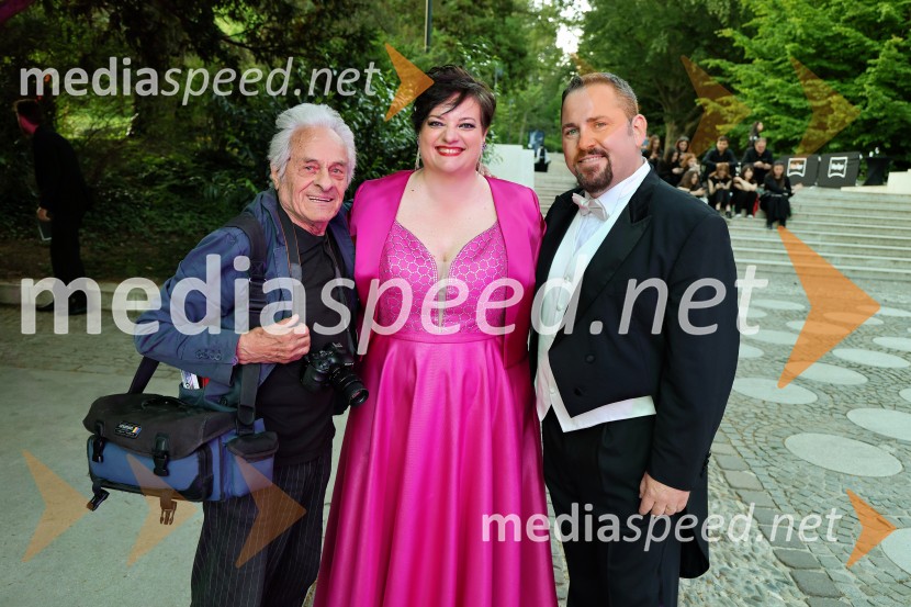  Smiljan Pušenjak, fotograf;  Rebeka Lokar, operna pevka; dr. Asta Vrečko, ministrica za kulturo10. Operna noč v Mestnem parku 2025