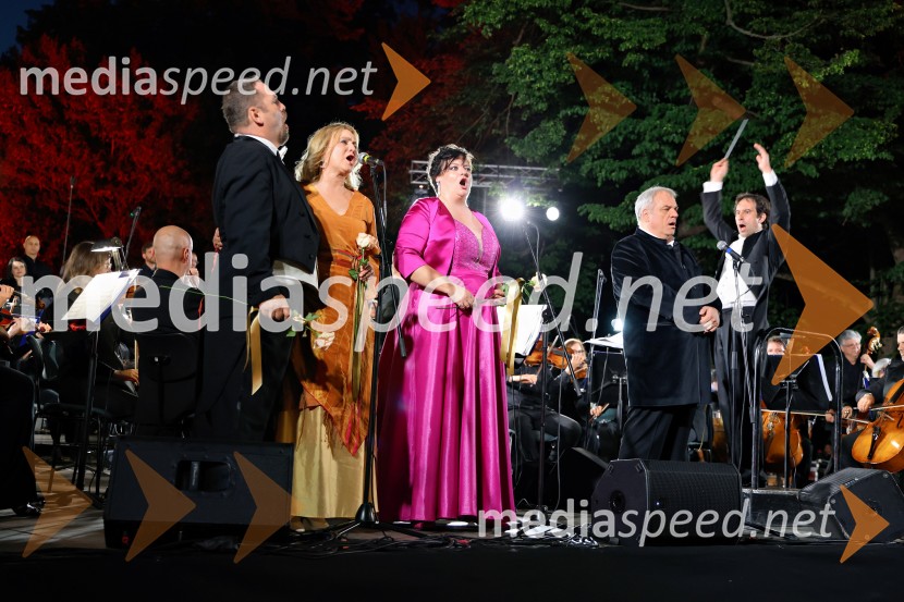  Jaki Jurgec, operni solist;  Andreja Zakonjšek Krt, sopranistka;  Rebeka Lokar, operna pevka;  Željko Lučić, operni pevec10. Operna noč v Mestnem parku 2025