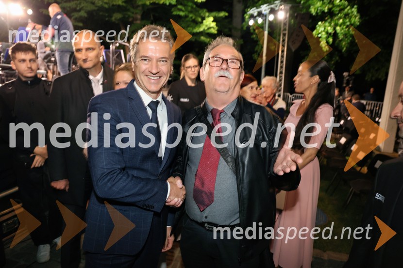 dr. Robert Golob, predsednik vlade RS;  ... 10. Operna noč v Mestnem parku 2025