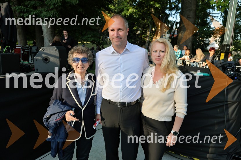  Dragica Petrovič, režiserka in producentka; dr. Marko Soršak, župan, Občina Hoče-Slivnica;  Eva Soršak10. Operna noč v Mestnem parku 2025