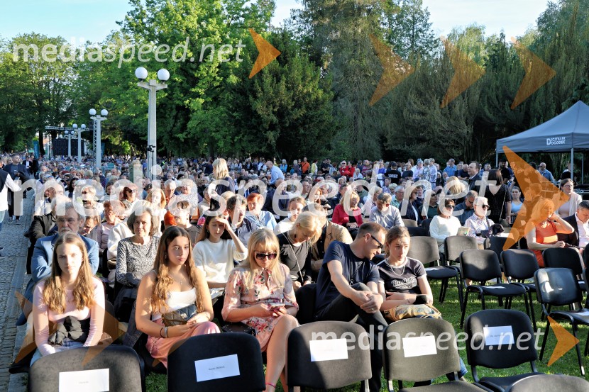 10. Operna noč v Mestnem parku 2025