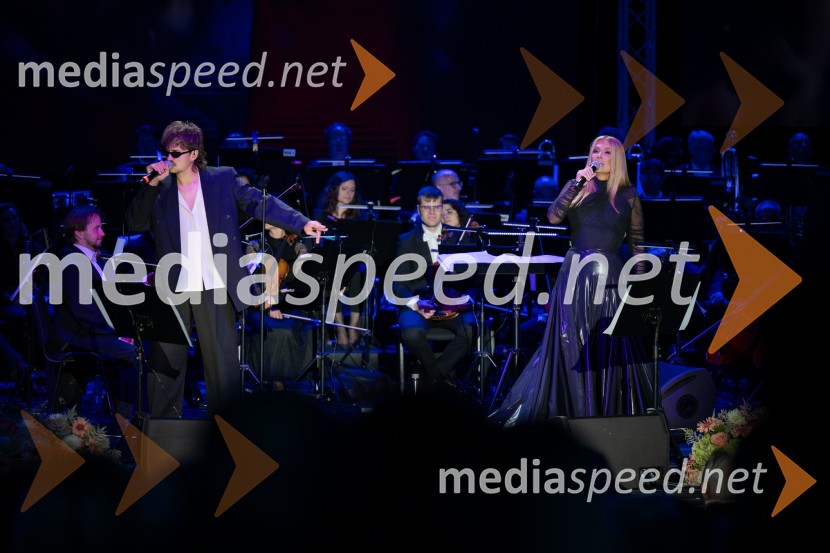  Gregor  Strasbergar, glasbena skupina MRFY;  Helena Blagne, pevkaHelena Blagne, koncert ob 40-letnici glasbene kariere