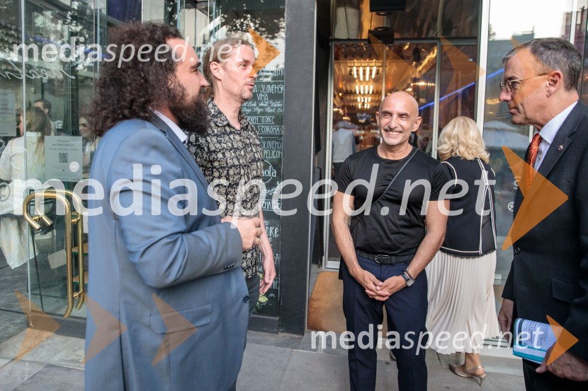   Jure Novak, generalni direktor, Cankarjev dom;  Andrej Jaklič, vodja gledališkega in sodobnoplesnega programa CD;  Rafael Bonachela, koreograf;  ... Sydney Dance Company: Dvojina, plesna predstava v Cankarjevem domu