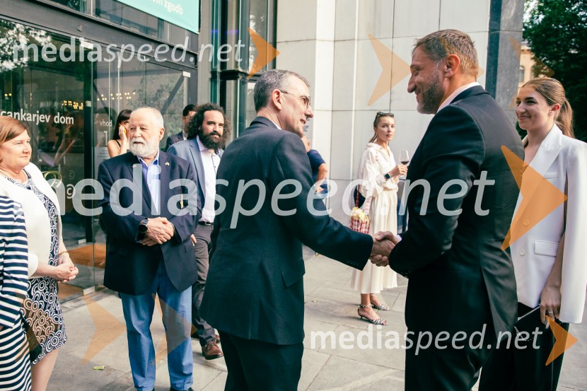  ... ;  Klemen Boštjančič, minister za financeSydney Dance Company: Dvojina, plesna predstava v Cankarjevem domu