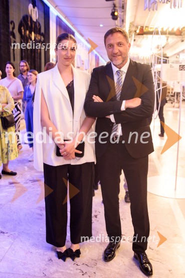  ... ;  Klemen Boštjančič, minister za financeSydney Dance Company: Dvojina, plesna predstava v Cankarjevem domu