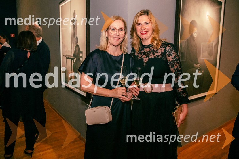  ... ;  Barbara Čepirlo Čičigoj, odnosi z javnostjo Opera in Balet LjubljanaSydney Dance Company: Dvojina, plesna predstava v Cankarjevem domu