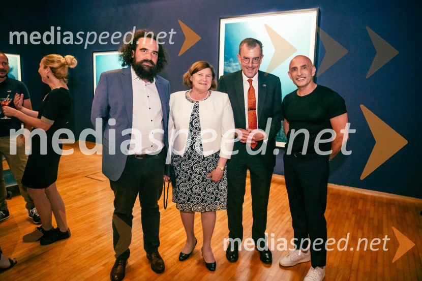   Jure Novak, generalni direktor, Cankarjev dom;  ... ;  ... ;  Rafael Bonachela, koreografSydney Dance Company: Dvojina, plesna predstava v Cankarjevem domu