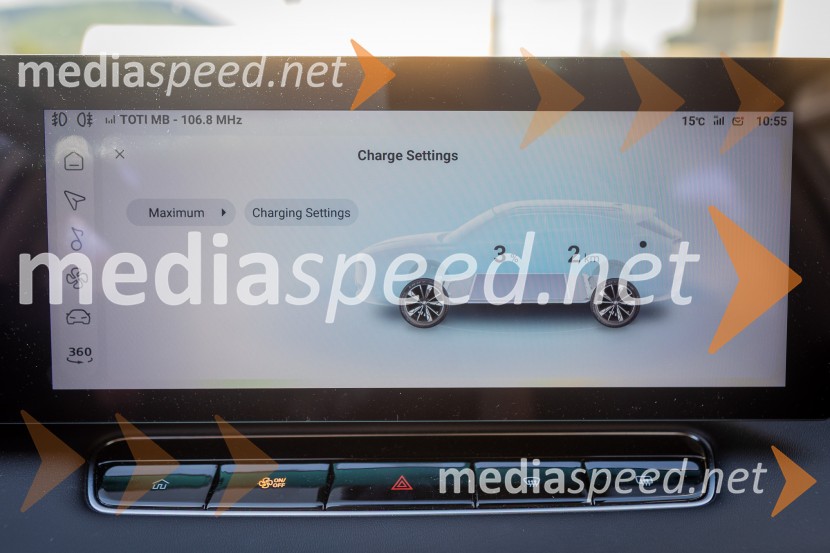 MG EHS Plug-in Hybrid