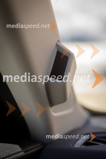 MG EHS Plug-in Hybrid