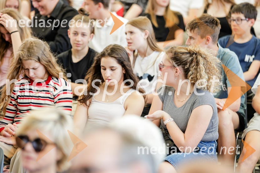 Tradicionalni sprejem kranjskih odličnjakov in prebojnikov 2025