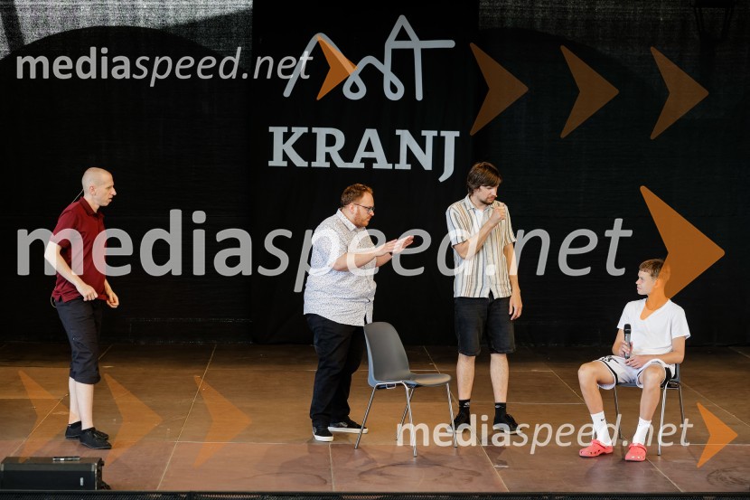  ... ;  Juš Milčinski, improvizator in TV voditelj;  Vid Sodnik, improvizator;  ... Tradicionalni sprejem kranjskih odličnjakov in prebojnikov 2025