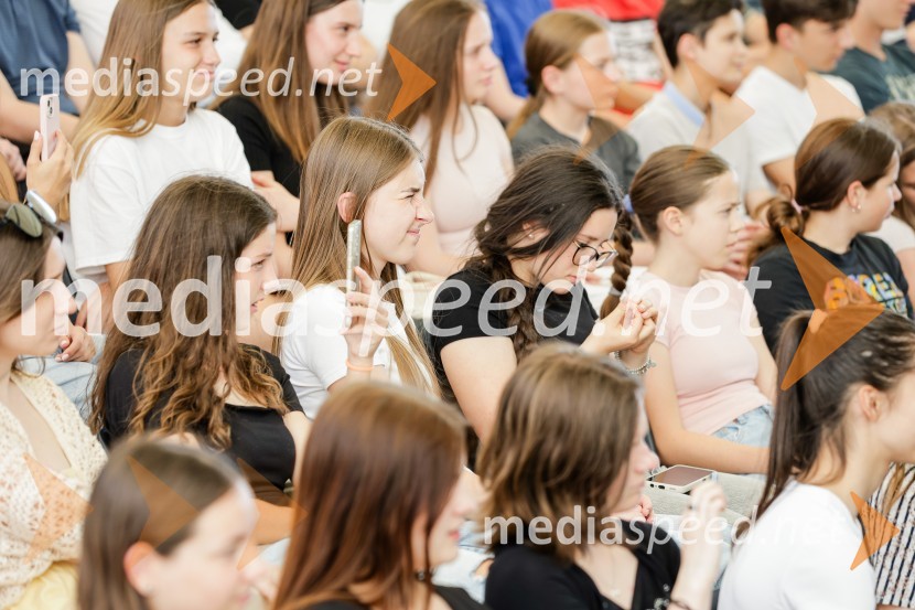 Tradicionalni sprejem kranjskih odličnjakov in prebojnikov 2025