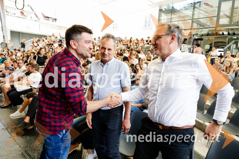 Tradicionalni sprejem kranjskih odličnjakov in prebojnikov 2025