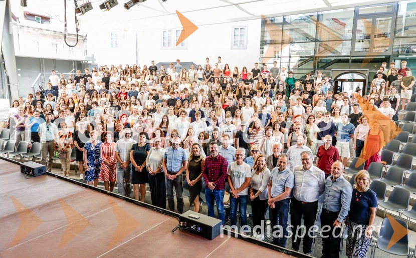 Tradicionalni sprejem kranjskih odličnjakov in prebojnikov 2025