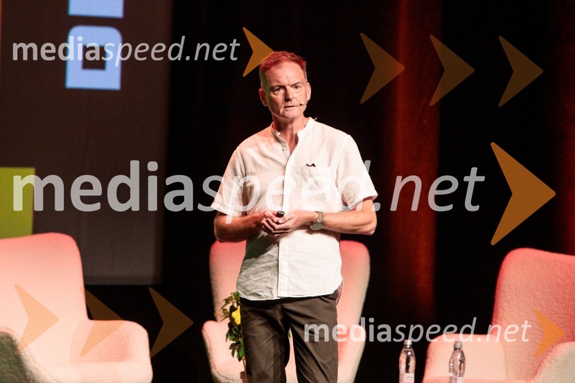  Mark Terry-Lush, ustanovitelj in izvršni direktor, agencija Make Honey12. Diggit - konferenca o prihodnosti