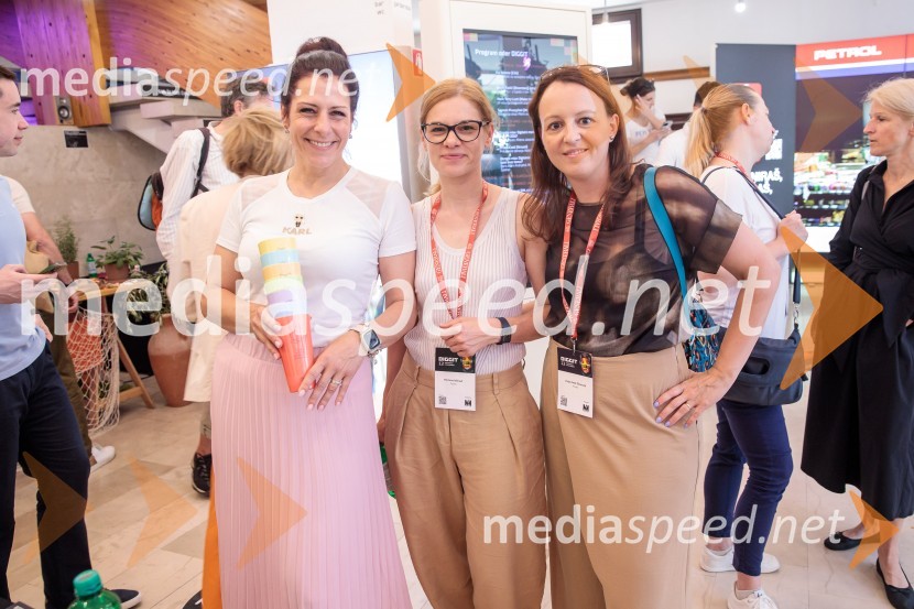  ... ;  Romana Miklavž, Povem;  Vanja Kmet Žižćmond, Povem12. Diggit - konferenca o prihodnosti