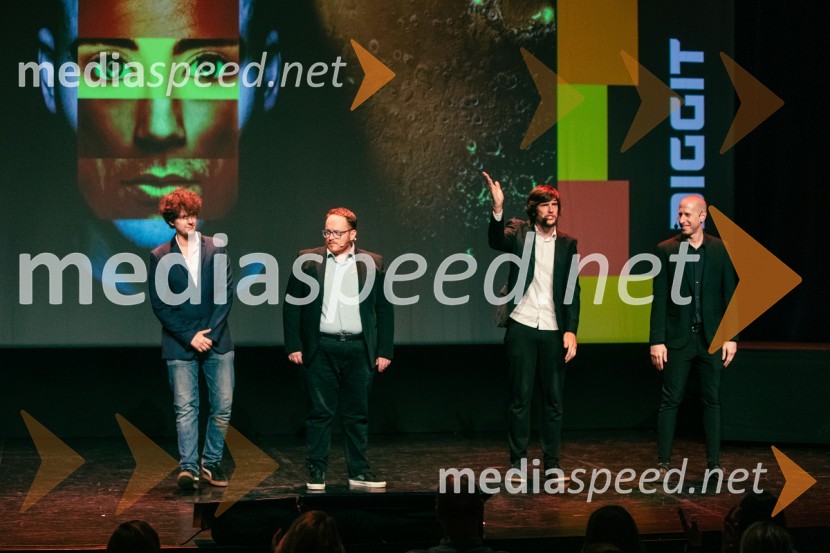  Urh Mlakar, Um in Kuna, Skova in skovani, glasbenik in animator;  Juš Milčinski, improvizator in TV voditelj;  Vid Sodnik, improvizator;  ... Diggit 2025, podelitev nagrad