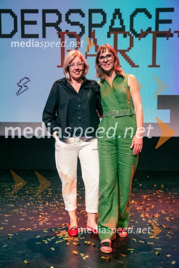  Ariana Nina Eror, direktorica, Marketing magazin;  Mateja Repovž, namestnica direktorice na Marketing magazinu in direktorica DIGGITDiggit 2025, podelitev nagrad