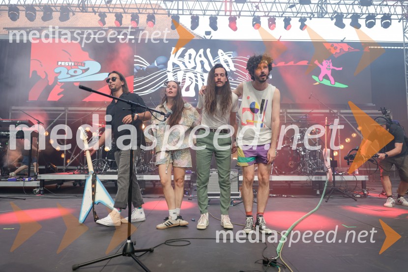  Domen  Don Holc, skupina Koala Voice;  Manca  Trampuš, skupina Koala Voice;  Tilen Prašnikar, skupina Koala Voice;  Miha Prašnikar, skupina Koala VoiceFESTIVAL 202: Joker Out, MRFY, Koala Voice, Kokosy in drugi