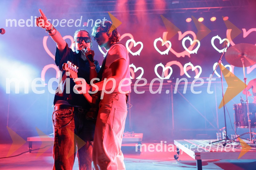  Mia Puhar Rodin - Masayah, pevka;  Gregor  Strasbergar, glasbena skupina MRFYFESTIVAL 202: Joker Out, MRFY, Koala Voice, Kokosy in drugi