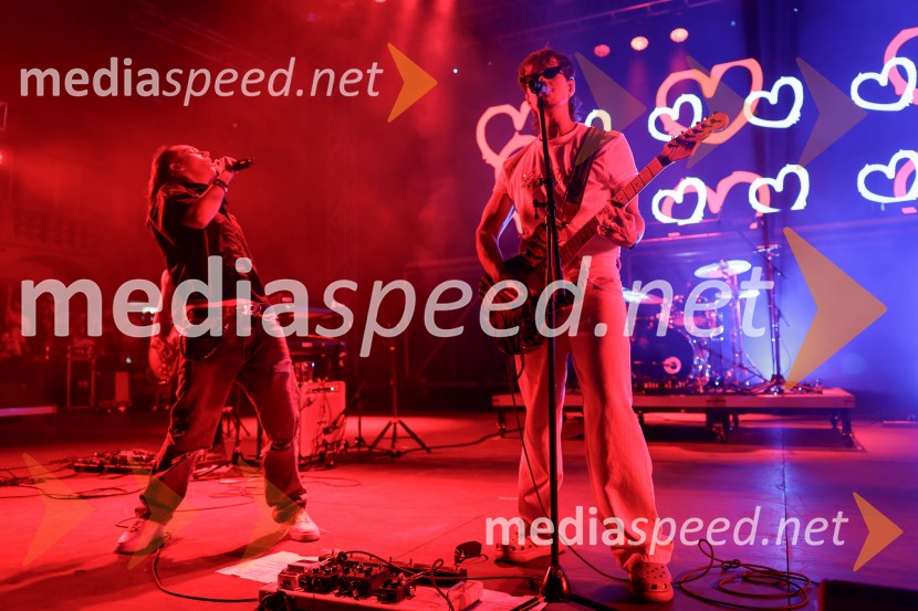  Mia Puhar Rodin - Masayah, pevka;  Gregor  Strasbergar, glasbena skupina MRFYFESTIVAL 202: Joker Out, MRFY, Koala Voice, Kokosy in drugi