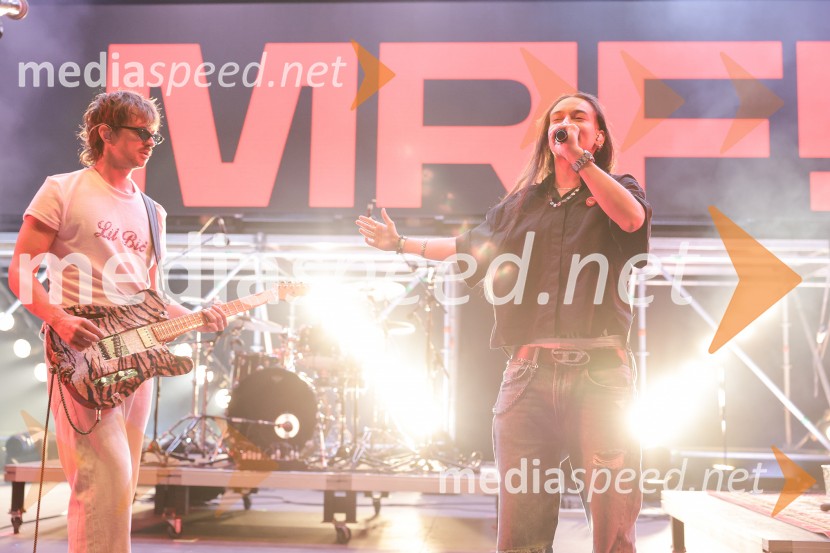  Gregor  Strasbergar, glasbena skupina MRFY;  Mia Puhar Rodin - Masayah, pevkaFESTIVAL 202: Joker Out, MRFY, Koala Voice, Kokosy in drugi