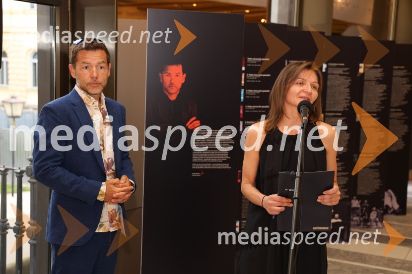  Aleš Novak, umetniški direktor Festival Borštnikovo srečanje;  ... ;  ... 60. Borštnikovo srečanje, slavnostna otvoritev s predstavo Lapis Lazuli