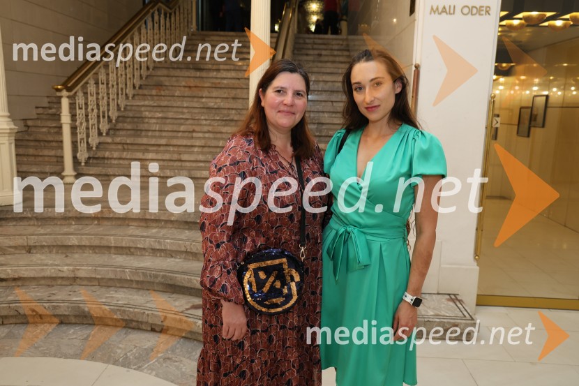  Teja Pelko, novinarka;  Gaja Višnar, igralka60. Borštnikovo srečanje, slavnostna otvoritev s predstavo Lapis Lazuli