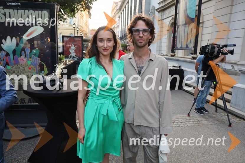  Gaja Višnar, igralka;  ... 60. Borštnikovo srečanje, slavnostna otvoritev s predstavo Lapis Lazuli