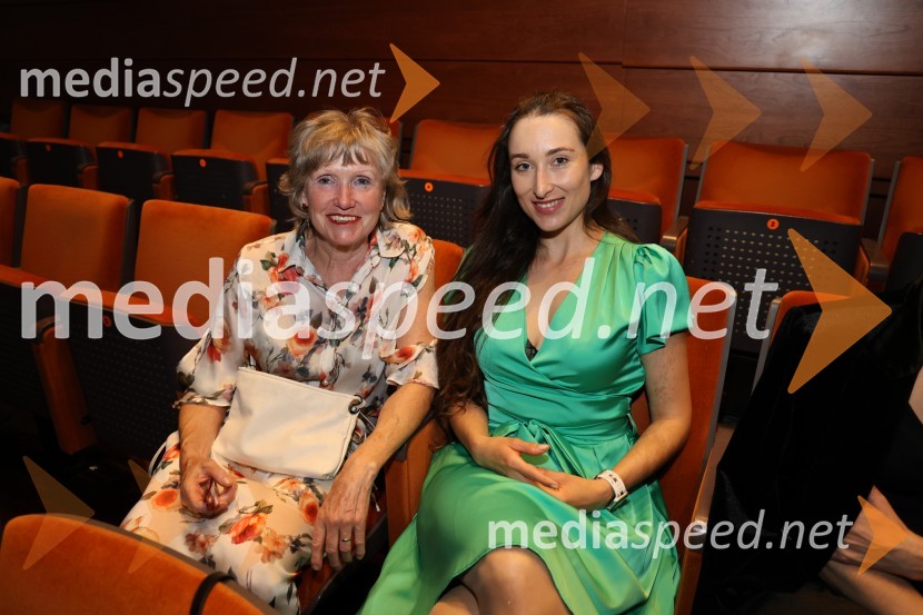  ... ;  Gaja Višnar, igralka60. Borštnikovo srečanje, slavnostna otvoritev s predstavo Lapis Lazuli