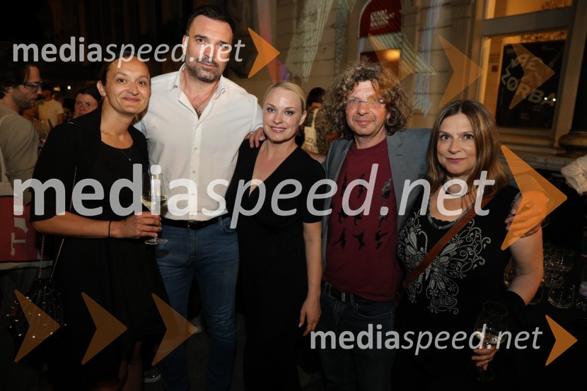  ... ;  ... ;  Sabina  Cvilak, operna pevka;  Matjaž Latin, režiser in igralec;  ... 60. Borštnikovo srečanje, slavnostna otvoritev s predstavo Lapis Lazuli