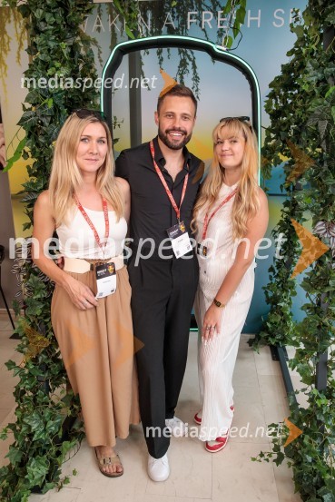  Dunja Kristan;  Jan  Jamšek, Marketing Magazin;  ... 12. Diggit - konferenca o prihodnosti