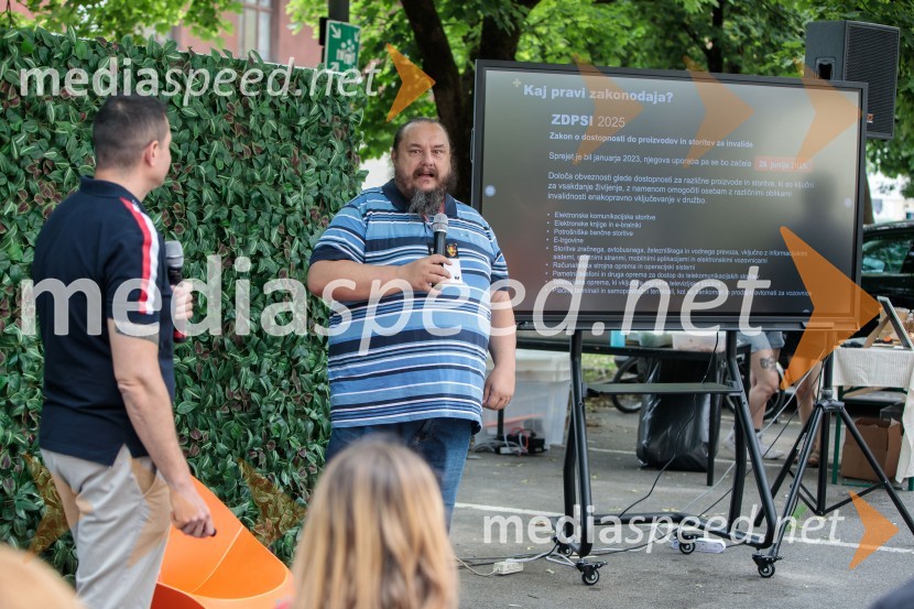  Aleš Horvat, direktor digitalne agencije Emporij;  Tilen Škraba, direktor Zavoda za digitalno dostopnost A11Y.si12. Diggit - konferenca o prihodnosti