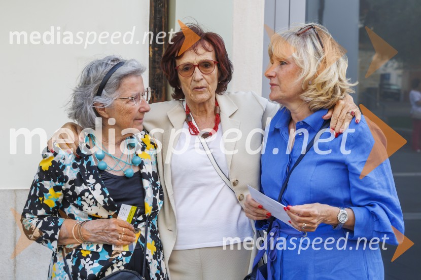  Neva Zajc, novinarka, moderatorka;  Marija Mahne, dolgoletna pedagoška delavka;  Nataša Benčič, novinarka, Radio KoperPodelitev primorske gledališke nagrade Tantadruj in koncert Roka Matka