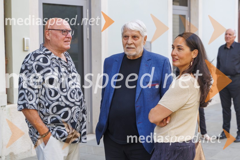  Nace Junkar, operni pevec;  Boris Cavazza, igralec;  Urška Bradaskja, igralkaPodelitev primorske gledališke nagrade Tantadruj in koncert Roka Matka