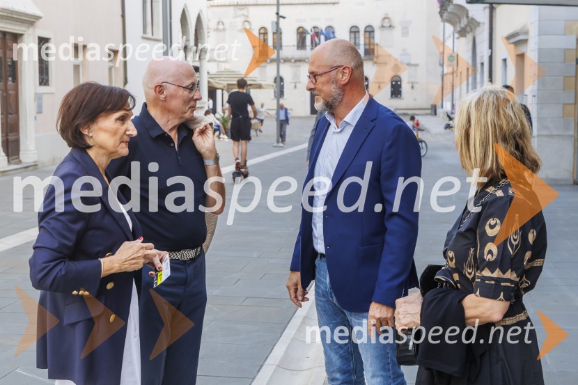 Podelitev primorske gledališke nagrade Tantadruj in koncert Roka Matka