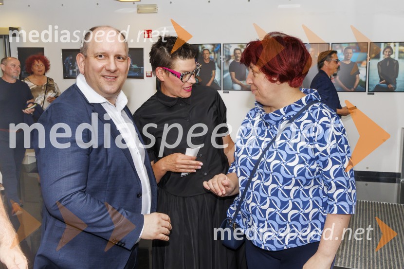 Podelitev primorske gledališke nagrade Tantadruj in koncert Roka Matka