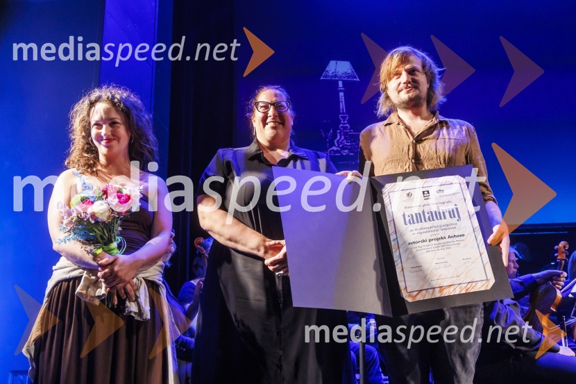  Urška Taufer, igralka;  Ana Facchini, igralka;  Žiga  Divjak, režiserPodelitev primorske gledališke nagrade Tantadruj in koncert Roka Matka