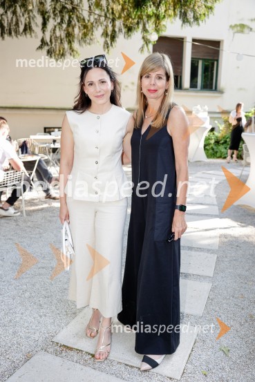  Gloria Kotnik, deskarka na snegu ;  Simona Kruhar Gaberšček, urednica, Marketing MagazinOnkraj okvirjev: navdihujoči pogovori z mojstri svojega poklica