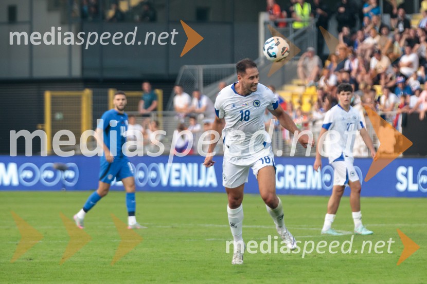 Slovenija - Bosna in Hercegovina, nogomet