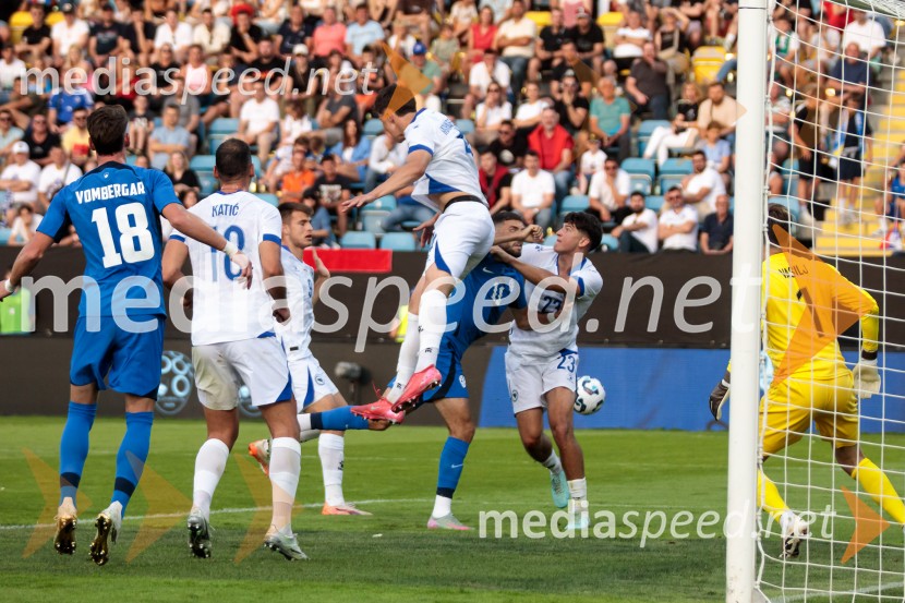 Slovenija - Bosna in Hercegovina, nogomet