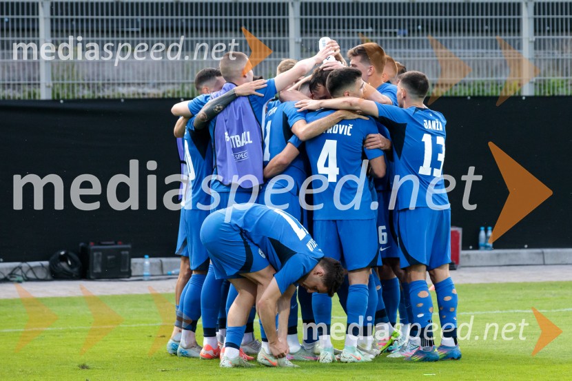 Slovenija - Bosna in Hercegovina, nogomet