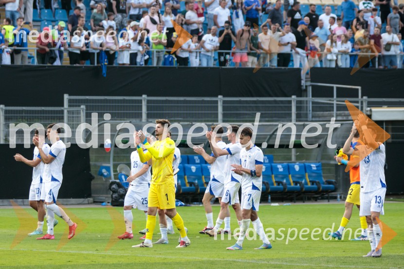 Slovenija - Bosna in Hercegovina, nogomet