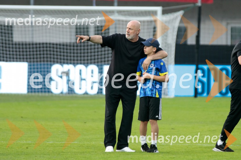 Slovenija - Bosna in Hercegovina, nogomet