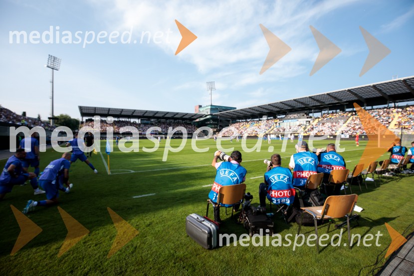 Slovenija - Bosna in Hercegovina, nogomet