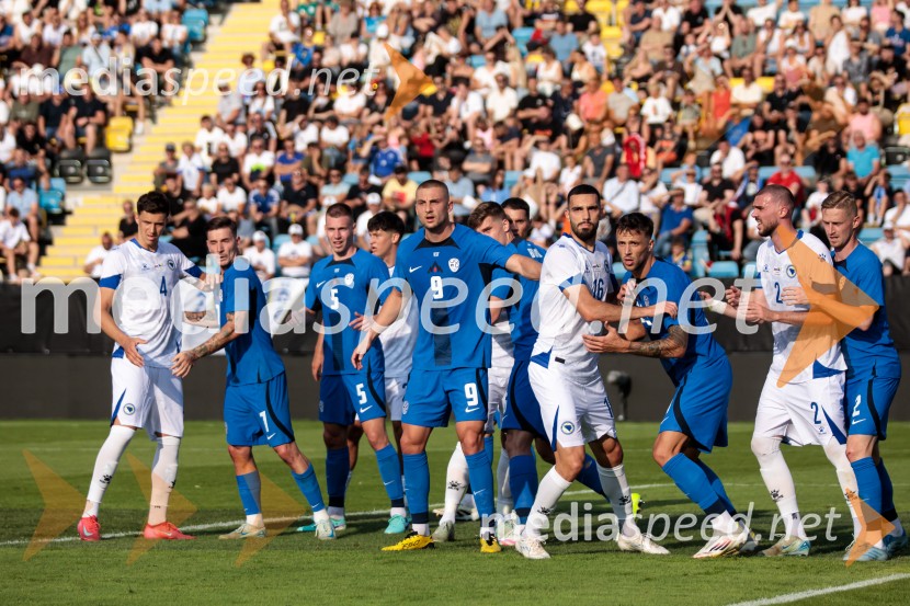 Slovenija - Bosna in Hercegovina, nogomet